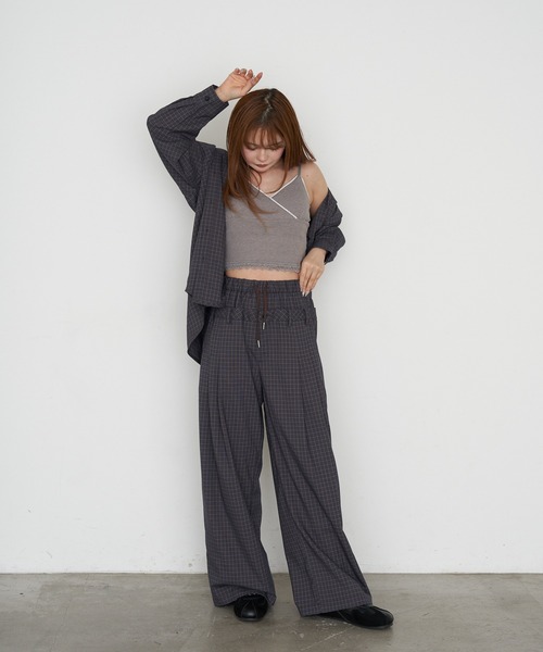 RAY CASSIN（レイカズン）の「【セットアップで着られる】オーバーサイズ胸刺繍チェックシャツ（シャツ/ブラウス・レディース・ベージュ系その他2/グレー系その他2/ネイビー・FREE）」の15枚目の写真