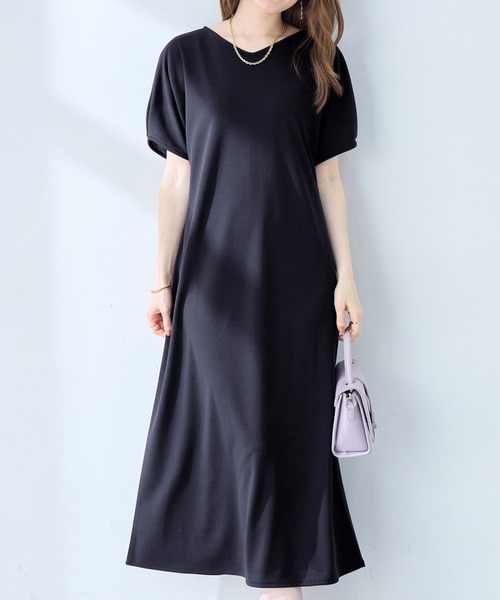 alotta(アロッタ)の「袖タックゆるワンピース(ワンピース・レディース・グレイッシュベージュ/ドット/ロイヤルブルー/ダークネイビー・M/L/LL)」の1枚目の写真