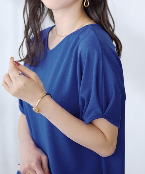 alotta(アロッタ)の「袖タックゆるワンピース(ワンピース・レディース・グレイッシュベージュ/ドット/ロイヤルブルー/ダークネイビー・M/L/LL)」の9枚目の写真