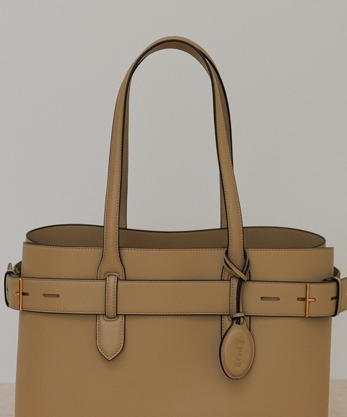 E'POR（エポール）の「【E'POR】A BAG Large/A4対応・通勤（トートバッグ・レディース・ブラック/ベージュ・FREE）」の6枚目の写真