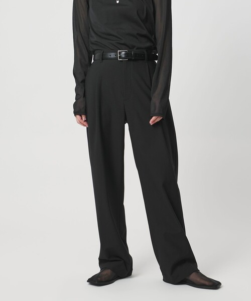 MARW UNITED ARROWS(マルゥ ユナイテッドアローズ)の「<MARW UNITED ARROWS>ジャージー タックパンツ(スラックス・レディース・ダークグレー/ブラック・34/36/38)」の1枚目の写真