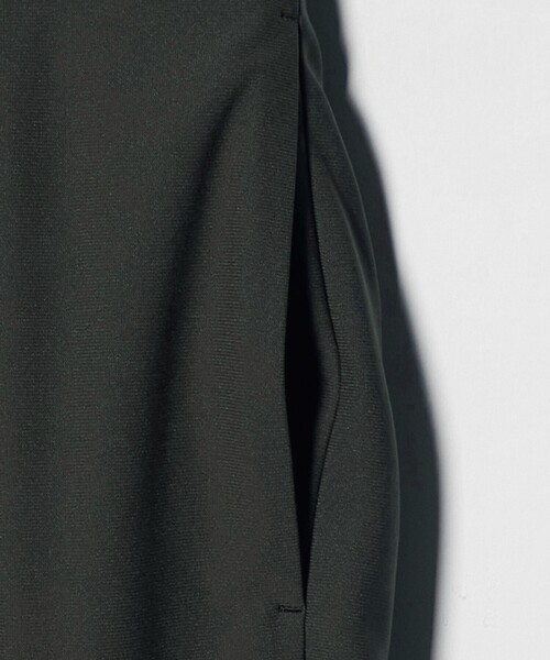 MARW UNITED ARROWS(マルゥ ユナイテッドアローズ)の「<MARW UNITED ARROWS>ジャージー タックパンツ(スラックス・レディース・ダークグレー/ブラック・34/36/38)」の15枚目の写真