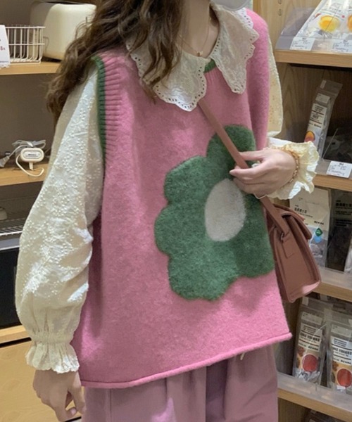 SHOUYO（ショウヨウ）の「花柄ニットベスト（ベスト・レディース・ベージュ/ピンク・M）」の2枚目の写真