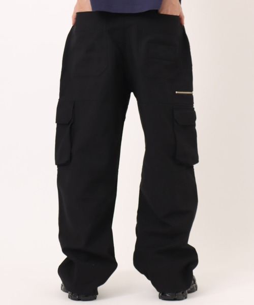 atmos（アトモス）の「atmos Back Satin Cargo Pants / アトモス サテン カーゴ パンツ（その他パンツ・メンズ・グレー系カモフラージュ/ブラック/グリーン系カモフラージュ・XL/L/M）」の11枚目の写真