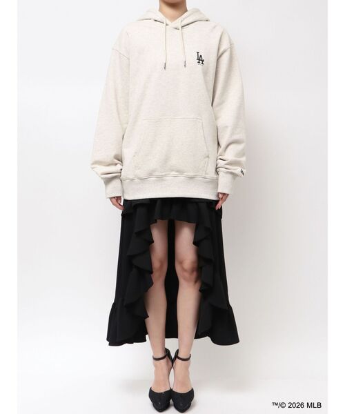 RESEXXY（リゼクシー）の「【MLB × New Era × RESEXXY】 SWEAT HOODIE（スウェット・レディース・グレー・FREE）」の22枚目の写真