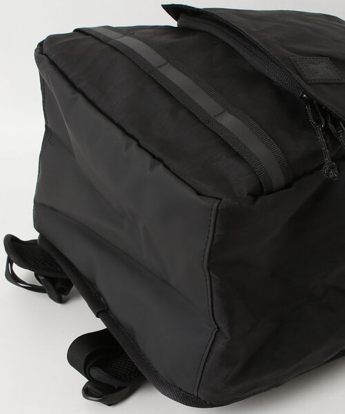 CHROME（クローム）の「［ CHROME / クローム ］EXTLEK 24L PACK BLKX_BLACK X / エクストレック 24リットル パック ブラック エックス 防水 24L バックパック 14インチPC収納（バックパック/リュック・メンズ・ブラック・FREE）」の11枚目の写真