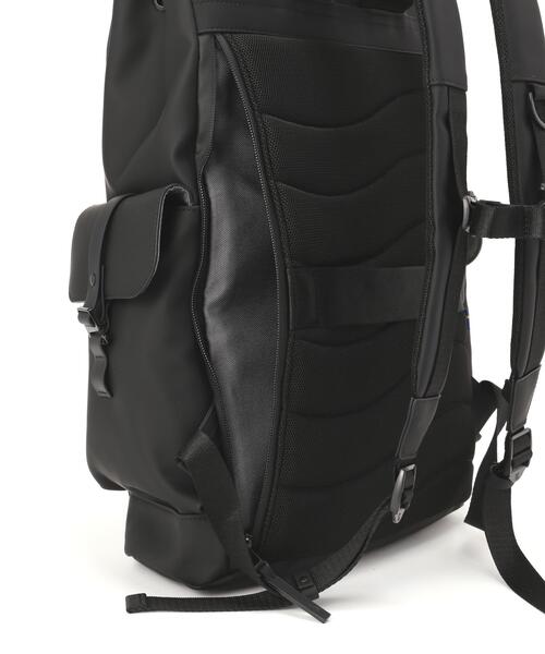 GASTON LUGA(ガストンルーガ)の「GASTON LUGA/ガストンルーガ/Splash Utility Backpack 16'(バックパック/リュック・メンズ・ブラック/グレー・F)」の11枚目の写真