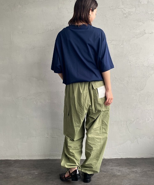 LACOSTE（ラコステ）の「[LACOSTE/ラコステ] ワンポイントロゴ クルーネックTシャツ（Tシャツ/カットソー・レディース・ネイビー/ブラック/ホワイト/グレー・3/2/5/4/6）」の21枚目の写真
