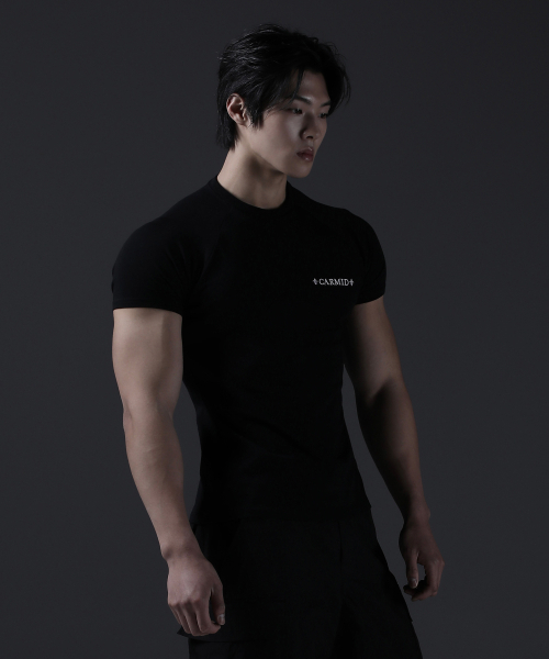 CARMID(カミド)の「バスカビル ラグランナグラン 半袖Tシャツ(Tシャツ/カットソー・メンズ・その他・1/2/3)」の3枚目の写真