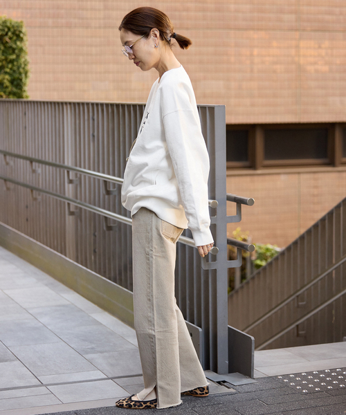 SLOBE IENA(スローブイエナ)の「《WEB限定/追加》フロッキープリントオーバースウェット(スウェット・レディース・ホワイト/アイボリー・FREE)」の19枚目の写真