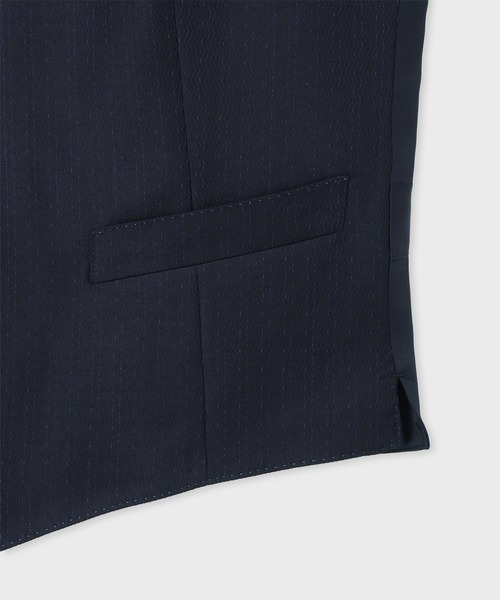 Paul Smith（ポールスミス）の「シェブロンストライプ 6Bベスト / 163002 790NS（スーツベスト・メンズ・ネイビー・MEDIUM/LARGE/X-LARGE/L2/XX-LARGE）」の2枚目の写真