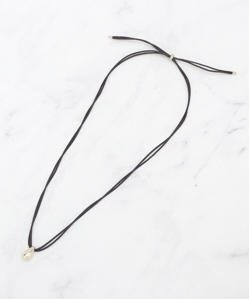 INDIVI（インディヴィ）の「【長さ調整自由】2連コード ドロップトップネックレス（ネックレス・レディース・シルバー/ゴールド・00）」の4枚目の写真