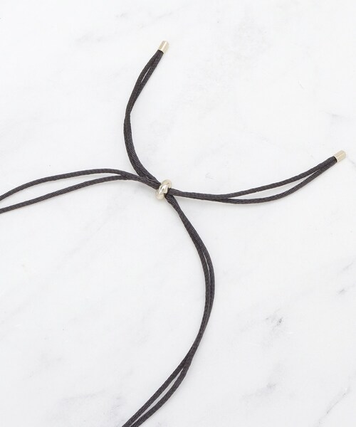 INDIVI（インディヴィ）の「【長さ調整自由】2連コード ドロップトップネックレス（ネックレス・レディース・シルバー/ゴールド・00）」の5枚目の写真