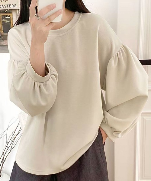 LOWO(ロワ)の「ボリュームスリーブ トップス プルオーバー 長袖(Tシャツ/カットソー・レディース・ベージュ/ホワイト/ブラック/グレー・FREE)」の16枚目の写真