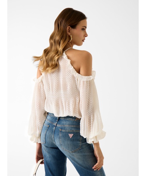 Guess(ゲス)の「EMILIA Cold Shoulder Top ブラウス(シャツ/ブラウス・レディース・ホワイト・MEDIUM/SMALL/X-SMALL/LARGE)」の2枚目の写真