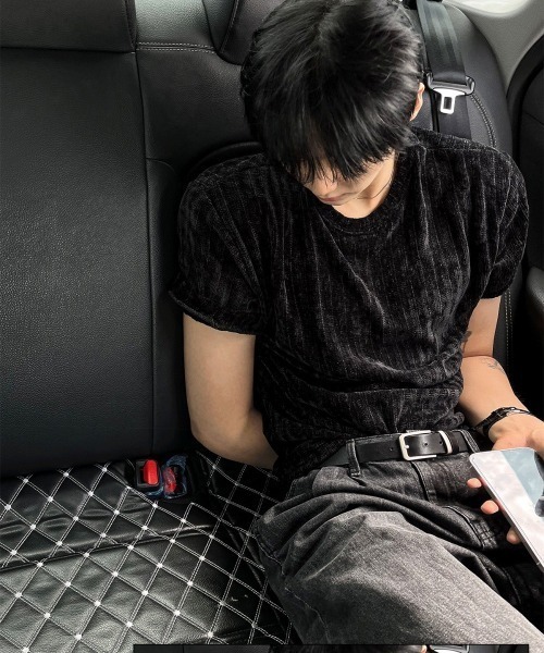 COSYHARU(コシハル)の「ベロアラウンド半袖Tシャツ(Tシャツ/カットソー・メンズ・チャコール/ブラック/ネイビー/ホワイト・LARGE/MEDIUM)」の19枚目の写真
