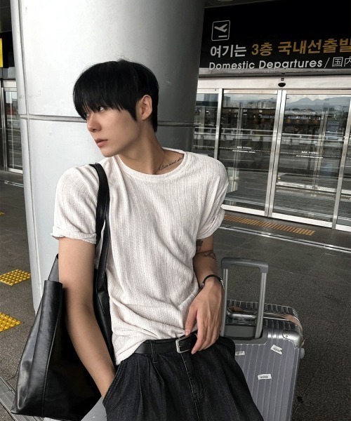 COSYHARU(コシハル)の「ベロアラウンド半袖Tシャツ(Tシャツ/カットソー・メンズ・チャコール/ブラック/ネイビー/ホワイト・LARGE/MEDIUM)」の18枚目の写真