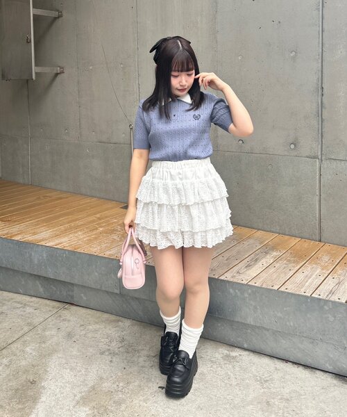 Another Branch olive des olive(アナザーブランチオリーブデオリーブ)の「バイカラーがアクセント、2枚衿ケーブルポロ(ニット/セーター・レディース・アイボリー/ボルドー/ブルー/グレー/ネイビー・FREE)」の19枚目の写真