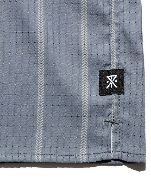 ROARK REVIVAL(ロアークリバイバル)の「【ROARK】"VERTICAL STRIPE" BLESS UP L/S(シャツ/ブラウス・メンズ・グレー・MEDIUM/X-LARGE/LARGE)」の10枚目の写真