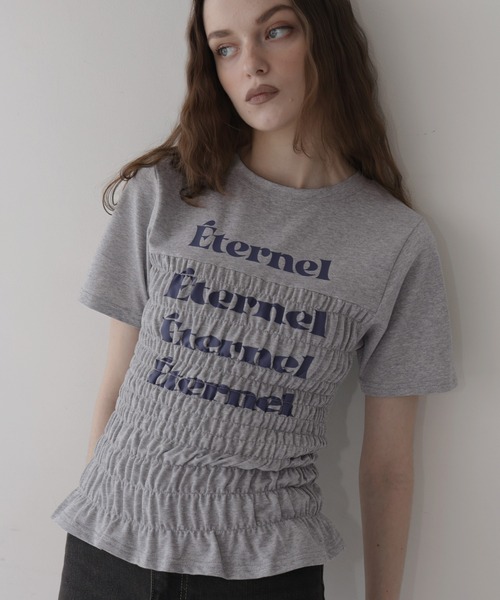 Mili affinity(ミリアフィニティー)の「シャーリングコンパクトロゴTシャツ(Tシャツ/カットソー・レディース・ブラック/ピンク/ネイビー/杢グレー/オフホワイト・FREE)」の4枚目の写真