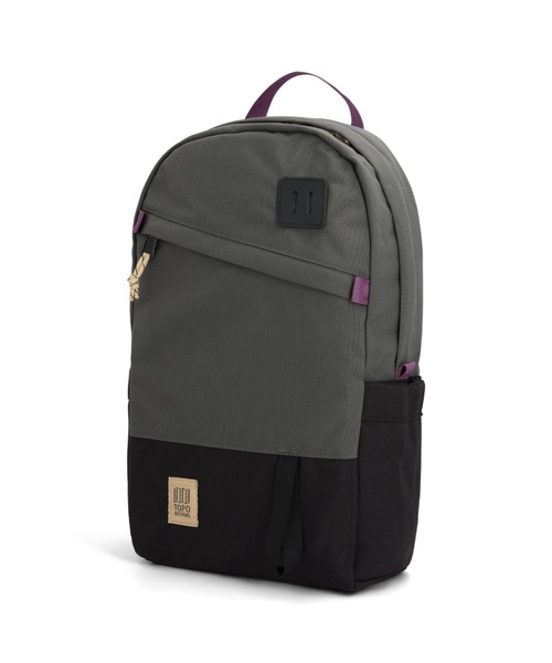 TOPO DESIGNS（トポデザインズ）の「FINEBOYS掲載モデル【TOPO DESIGNS】DAYPACK CLASSIC（バックパック/リュック・レディース・ブラック/グレー・ONE SIZE）」の2枚目の写真