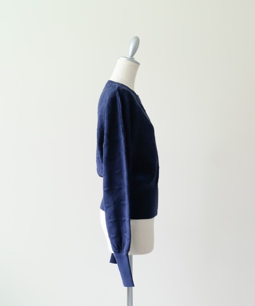 DOLLUPOOPS(ドールアップウップス)の「Flower Jacquard Knit Top(フラワージャガードニットトップス)(カーディガン/ボレロ・レディース・オフホワイト・FREE)」の17枚目の写真