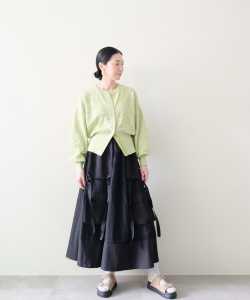 DOLLUPOOPS(ドールアップウップス)の「Flower Jacquard Knit Top(フラワージャガードニットトップス)(カーディガン/ボレロ・レディース・オフホワイト・FREE)」の17枚目の写真