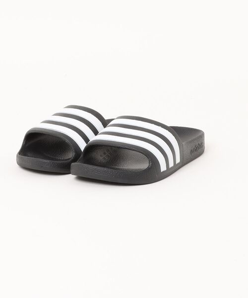 adidas(アディダス)の「【adidas】ADILETTE AQUA K(サンダル・キッズ・ブラック×ホワイト・19.0cm/20.0cm/21.0cm/22.0cm/23.0cm)」の3枚目の写真