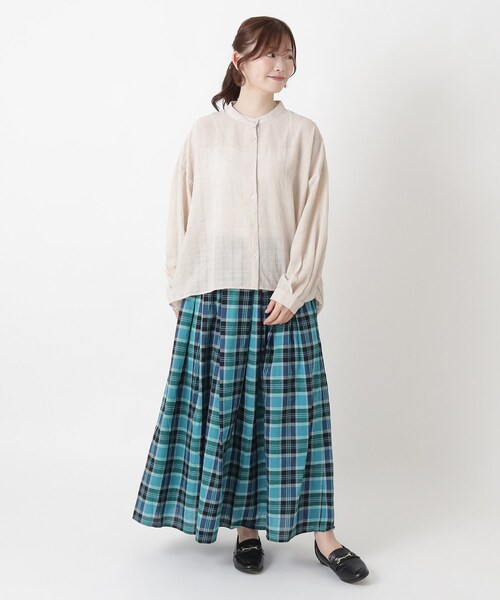 one'sterrace(ワンズテラス)の「バンドカラー シアーチェックシャツ(シャツ/ブラウス・レディース・ブラック系8/ライトグリーン系/ライトグレー系8・02)」の11枚目の写真