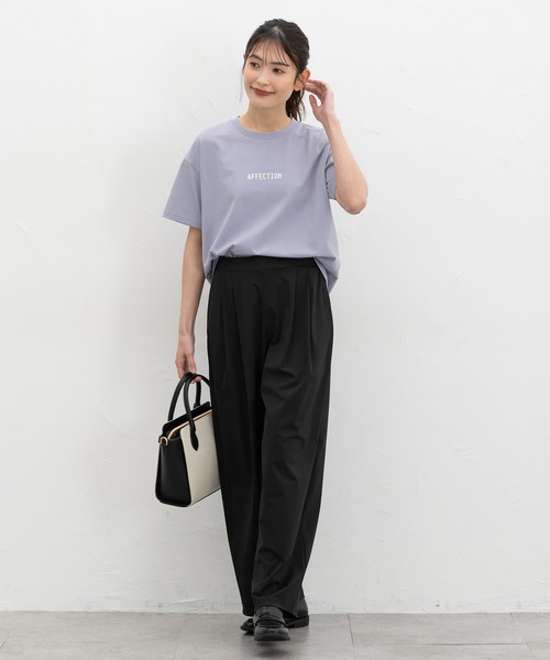Honeys(ハニーズ)の「【ハニさら・接触冷感・UVカット・遮熱】きれいめロゴTシャツ(Tシャツ/カットソー・レディース・ベージュ/ブラック/モカ/ライトブルー/オフホワイト・LL/S/M/L)」の12枚目の写真
