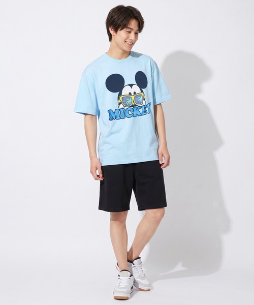 BABYDOLL(ベビードール)の「親子お揃い ディズニー リゾート柄レンチキュラーTシャツ 1587A(Tシャツ/カットソー・メンズ・ブルー/ライトブルー/ホワイト系1/ホワイト系2/イエロー×グリーン/パープル・ユニセックスS/ユニセックスM/ユニセックスL/ユニセックスXL)」の13枚目の写真