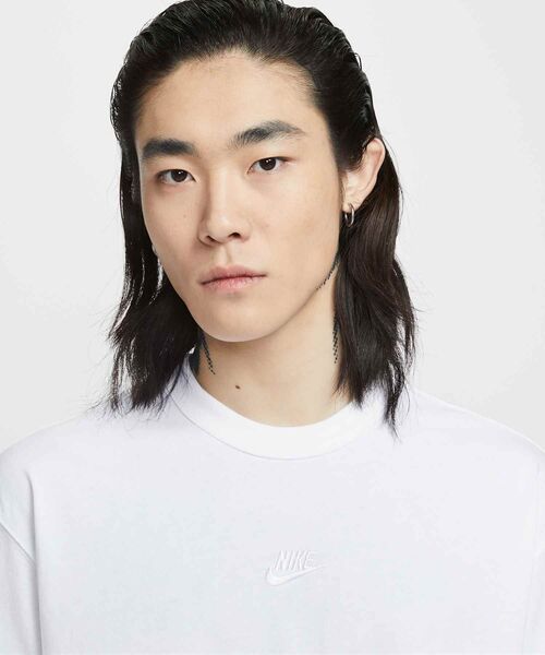NIKE(ナイキ)の「ナイキ スポーツウェア プレミアム エッセンシャルズ メンズ Tシャツ / Nike Sportswear Premium Essentials Men's T-Shirt IH1122-100 White(Tシャツ/カットソー・メンズ・ホワイト・XL/S/M/L/2XL)」の6枚目の写真