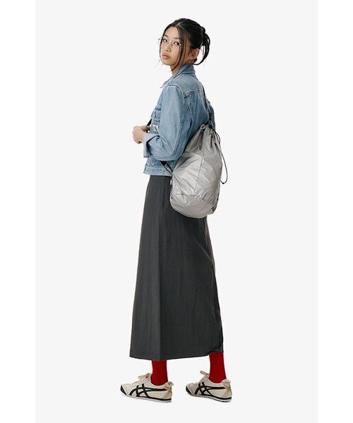 MUSINSA STANDARD WOMAN（ムシンサスタンダードウーマン）の「ウィメンズスリムスクープネックラグラン長袖Tシャツ[ホワイト]（Tシャツ/カットソー・レディース・その他・SMALL/MEDIUM/LARGE/X-SMALL）」の9枚目の写真