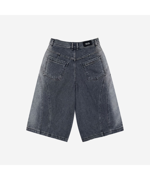BLR(ビーエルアール)の「Arc Line Bermuda Washing Denim Pants Grey(その他パンツ・レディース・その他・SMALL/MEDIUM)」の2枚目の写真