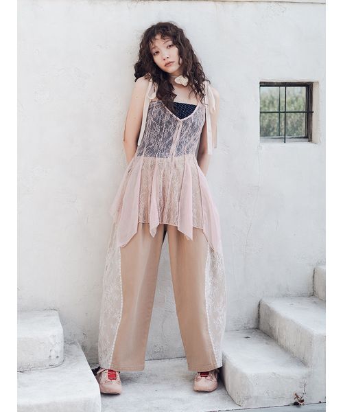 FURFUR(ファーファー)の「レースドッキングカーブデニムパンツ(デニムパンツ・レディース・ベージュ/ブラック/サックスブルー・0/1)」の12枚目の写真