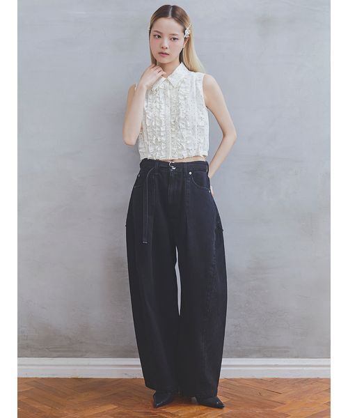 FURFUR(ファーファー)の「レースドッキングカーブデニムパンツ(デニムパンツ・レディース・ベージュ/ブラック/サックスブルー・0/1)」の16枚目の写真