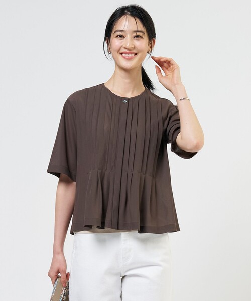 J.PRESS(ジェイプレス)の「シアードライトリコット フレアタック カットソー(Tシャツ/カットソー・レディース・ブラウン系/ネイビー系/ライトグレー系/ライトグリーン系・LARGE/MEDIUM)」の2枚目の写真
