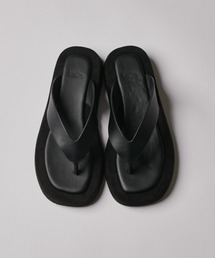 Lui's(���C�X)�̃R���r�l�[�V�����g���O�T���_��(�T���_��)