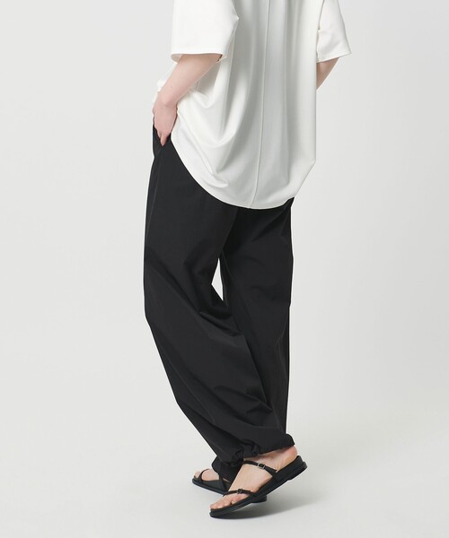 MARW UNITED ARROWS（マルゥ ユナイテッドアローズ）の「＜MARW UNITED ARROWS＞ストレート イージーパンツ 撥水（その他パンツ・レディース・ベージュ/ナチュラル/ブラック・36/38）」の7枚目の写真