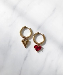 TIMELESS&THREE（タイムレスアンドスリー）の「2wayアシンメトリーハートチャームフープピアス（ピアス（両耳用））」