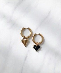 TIMELESS&THREE（タイムレスアンドスリー）の「2wayアシンメトリーハートチャームフープピアス（ピアス（両耳用））」