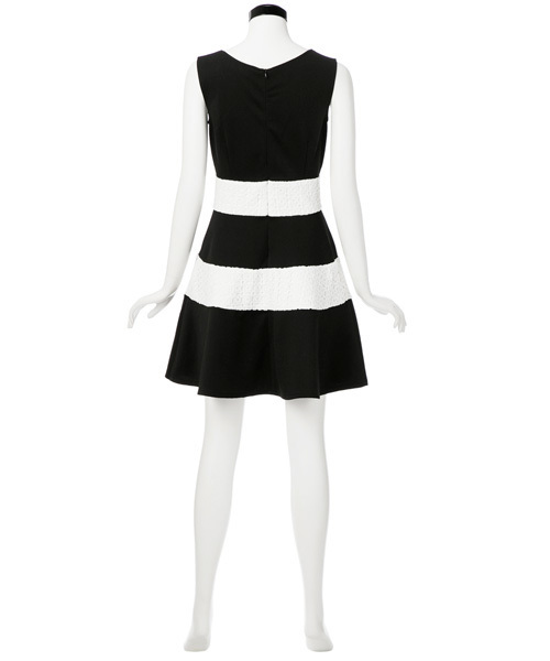 GUILD PRIME(ギルドプライム)の「【GUILD PRIME】WOMENS レースコンビフレアーショートワンピース(ワンピース・レディース・ブラック・34/36)」の3枚目の写真