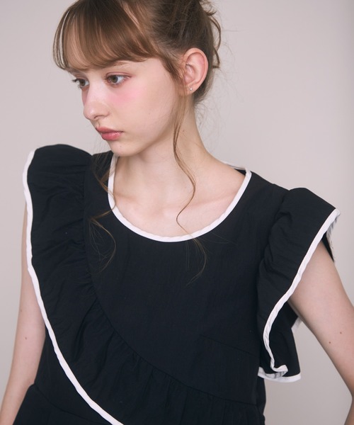 Noelie(ノエリー)の「フリルラインカットソー(Tシャツ/カットソー・レディース・ブラック/ホワイト・FREE)」の20枚目の写真