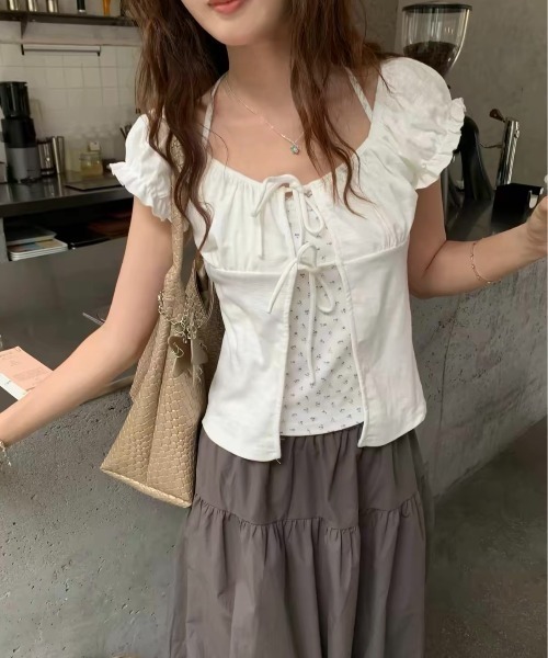 almo(アルモ)の「【LAMPOON】小花柄レイヤードトップス(その他トップス・レディース・ホワイト/ベージュ・MEDIUM/SMALL/LARGE)」の10枚目の写真