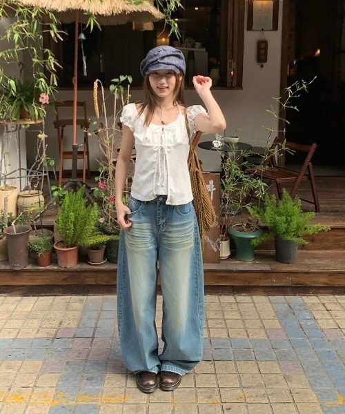 almo(アルモ)の「【LAMPOON】小花柄レイヤードトップス(その他トップス・レディース・ホワイト/ベージュ・MEDIUM/SMALL/LARGE)」の11枚目の写真