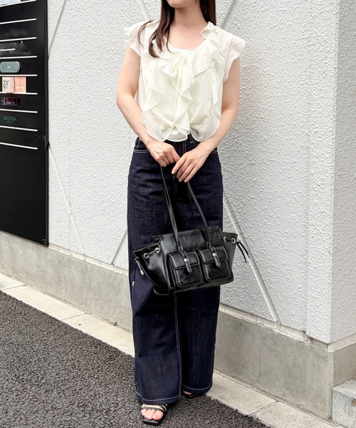 MISCH MASCH(ミッシュマッシュ)の「2026春夏新作 ラッフルフリルノースリーブブラウス(シャツ/ブラウス・レディース・ブルー/ピンク・フリ-)」の22枚目の写真
