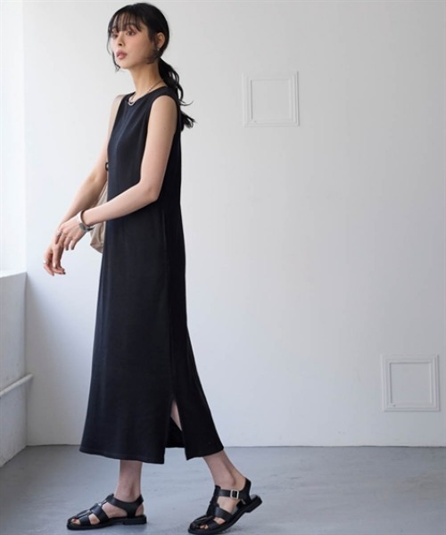 nissen(ニッセン)の「綿100%ドライタッチワッフルノースリーブロング丈ワンピース(UVカット・吸汗速乾)(ワンピース・レディース・ブラック/ライトカーキ/ナチュラル/チャコールグレー・LL/L/M/S/3L)」の15枚目の写真