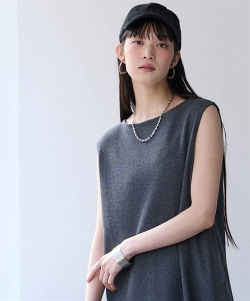 nissen(ニッセン)の「綿100%ドライタッチワッフルノースリーブロング丈ワンピース(UVカット・吸汗速乾)(ワンピース・レディース・ブラック/ライトカーキ/ナチュラル/チャコールグレー・LL/L/M/S/3L)」の13枚目の写真