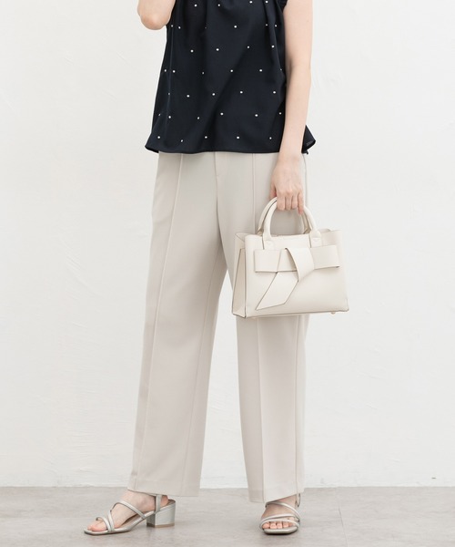 Honeys(ハニーズ)の「【抗菌防臭】ストレートパンツ(スラックス・レディース・ネイビー/ブラック/グレイッシュベージュ/ブラウン・3L/L/LL/M/S)」の15枚目の写真