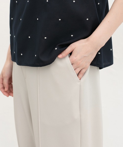 Honeys(ハニーズ)の「【抗菌防臭】ストレートパンツ(スラックス・レディース・ネイビー/ブラック/グレイッシュベージュ/ブラウン・3L/L/LL/M/S)」の20枚目の写真